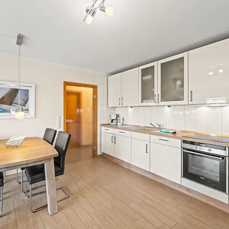 Hessentor Apartment *