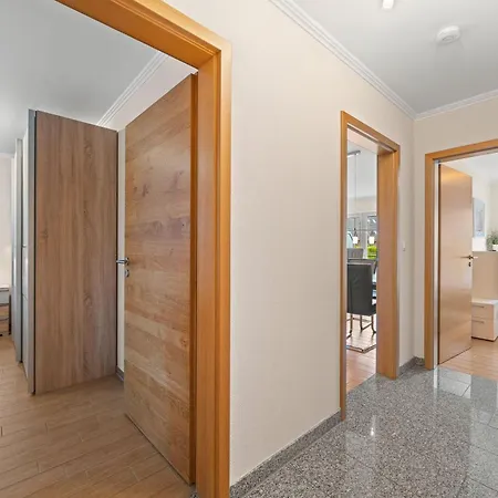 Hessentor Apartment *